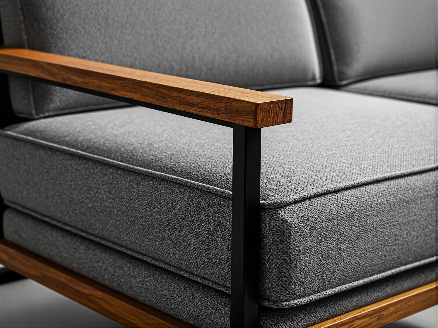 Gładka i lśniąca powłoka antykorozyjna. Najtrwalsze farby do metalu w ekstremalnych warunkach.