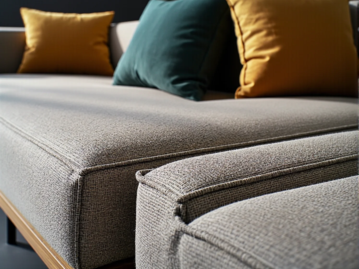 Ekologiczna komoda glamour pomalowana bezpiecznymi farbami bez szkodliwych substancji.