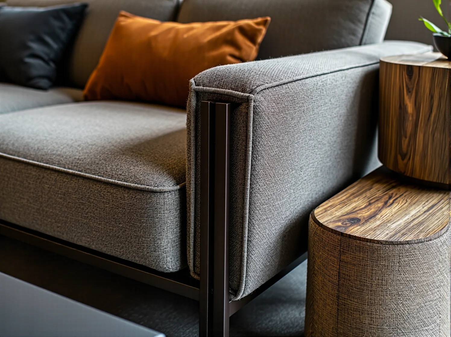 Jakie materiały ekologiczne dominują w produkcji komód w stylu glamour?